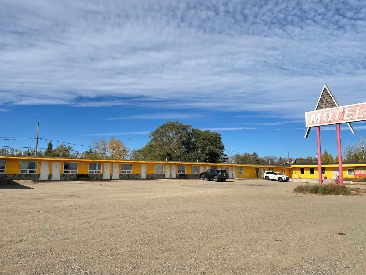 Dundurn Motel Zewnętrze zdjęcie
